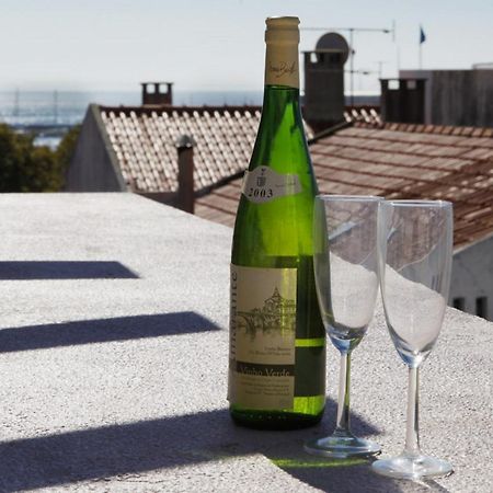 Wondrous Terrace Apartment In Cascais Center Экстерьер фото