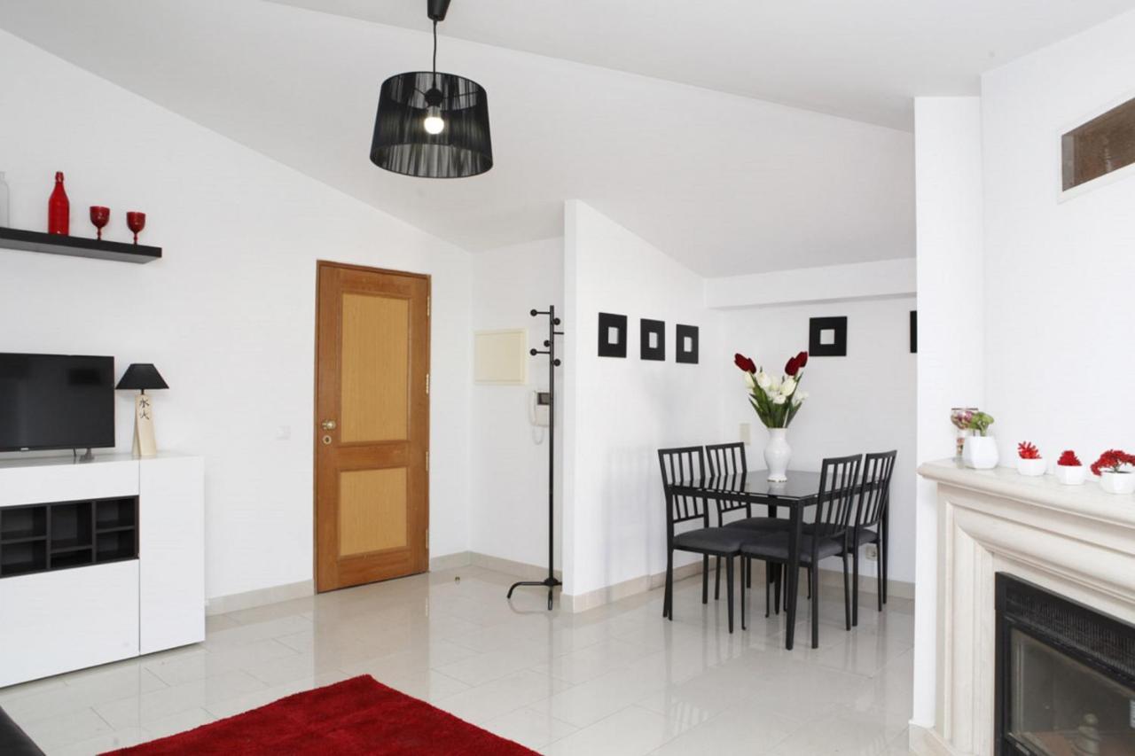 Wondrous Terrace Apartment In Cascais Center Экстерьер фото