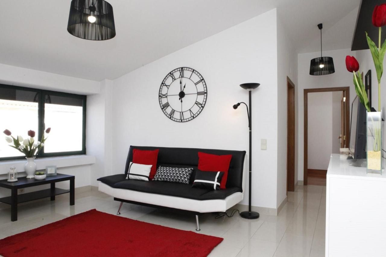 Wondrous Terrace Apartment In Cascais Center Экстерьер фото