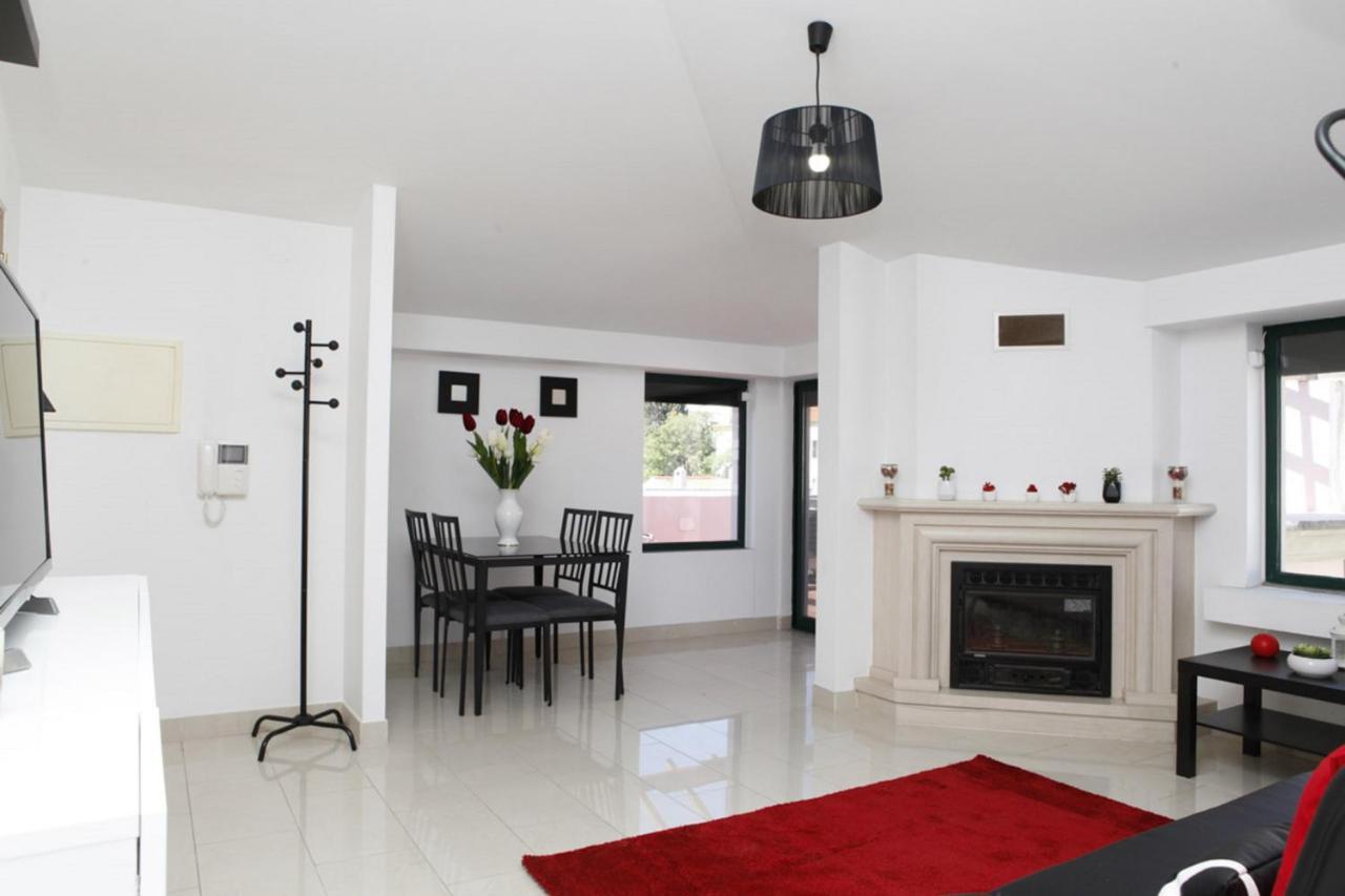 Wondrous Terrace Apartment In Cascais Center Экстерьер фото